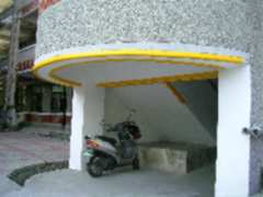 Parking Curved Yellow